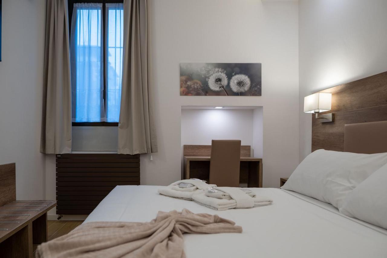 L Arche Comfort & Relax Brown Home Di Via Varesina Milánó Kültér fotó